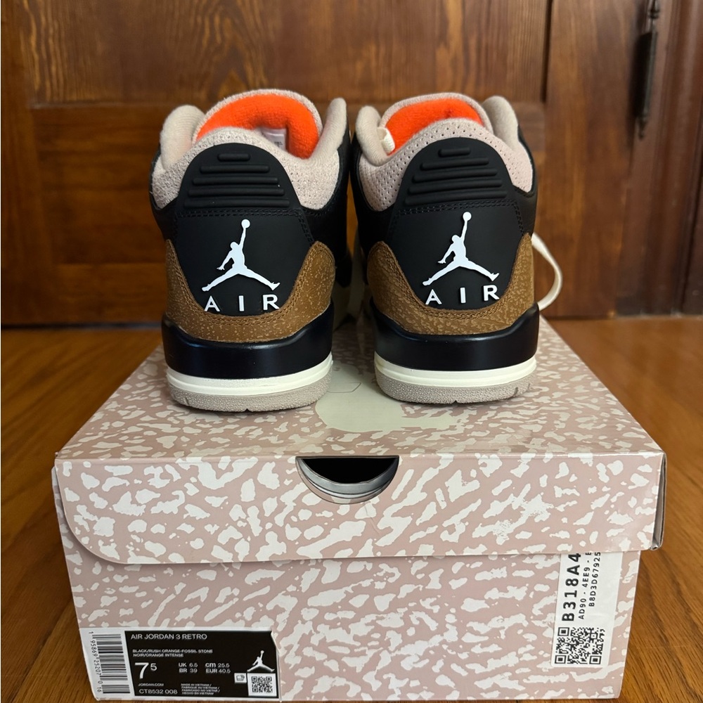 Jordan 3 - Desert Elephant w/ Box - Picture 2 of 6